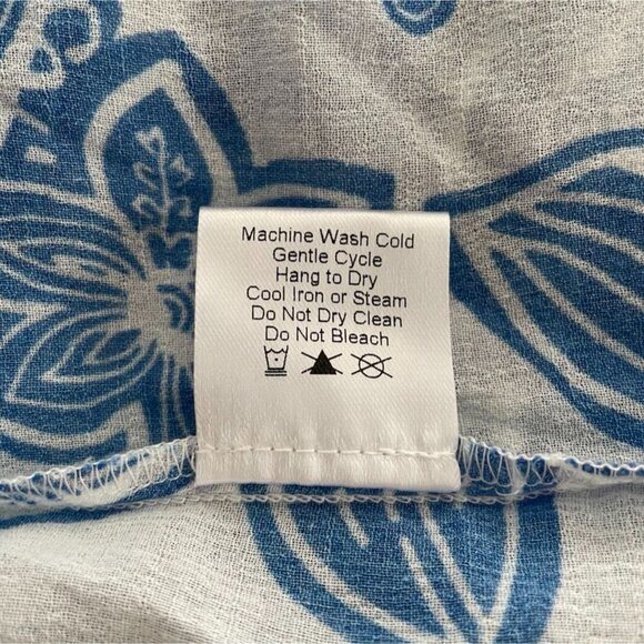 XiRENA Blue and White Ruffled Blouse with 3/4 Sleeves - Picture 8 of 8